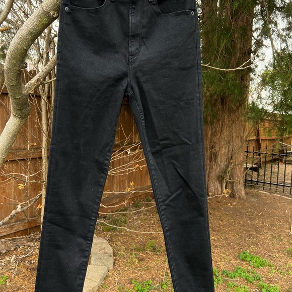 NWOT Abercrombie black jeans ultra high rise super skinny raw hem 28R 6 - Picture 2 of 15